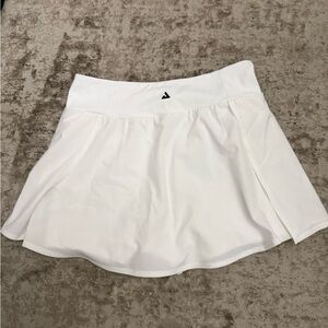 Joola White Athletic Skirt